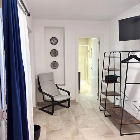 Shanti's Andalusian Guest house Malaga