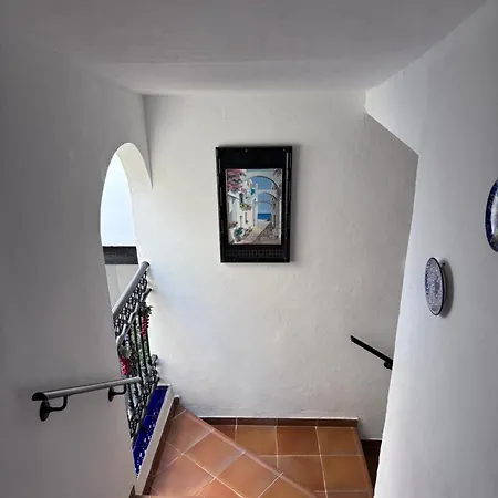 Shanti's Andalusian Guest house